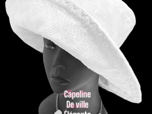 Capeline de ville élégante